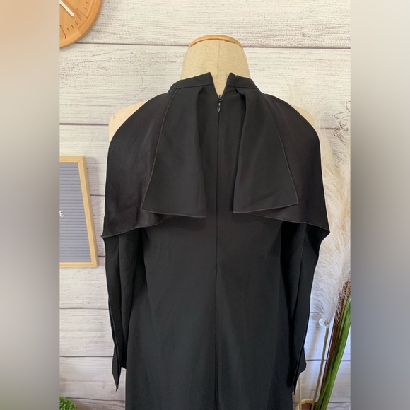 Missoni Crew Neck Knee-Length
Dress - Black Dresses - Picture 6 of 15